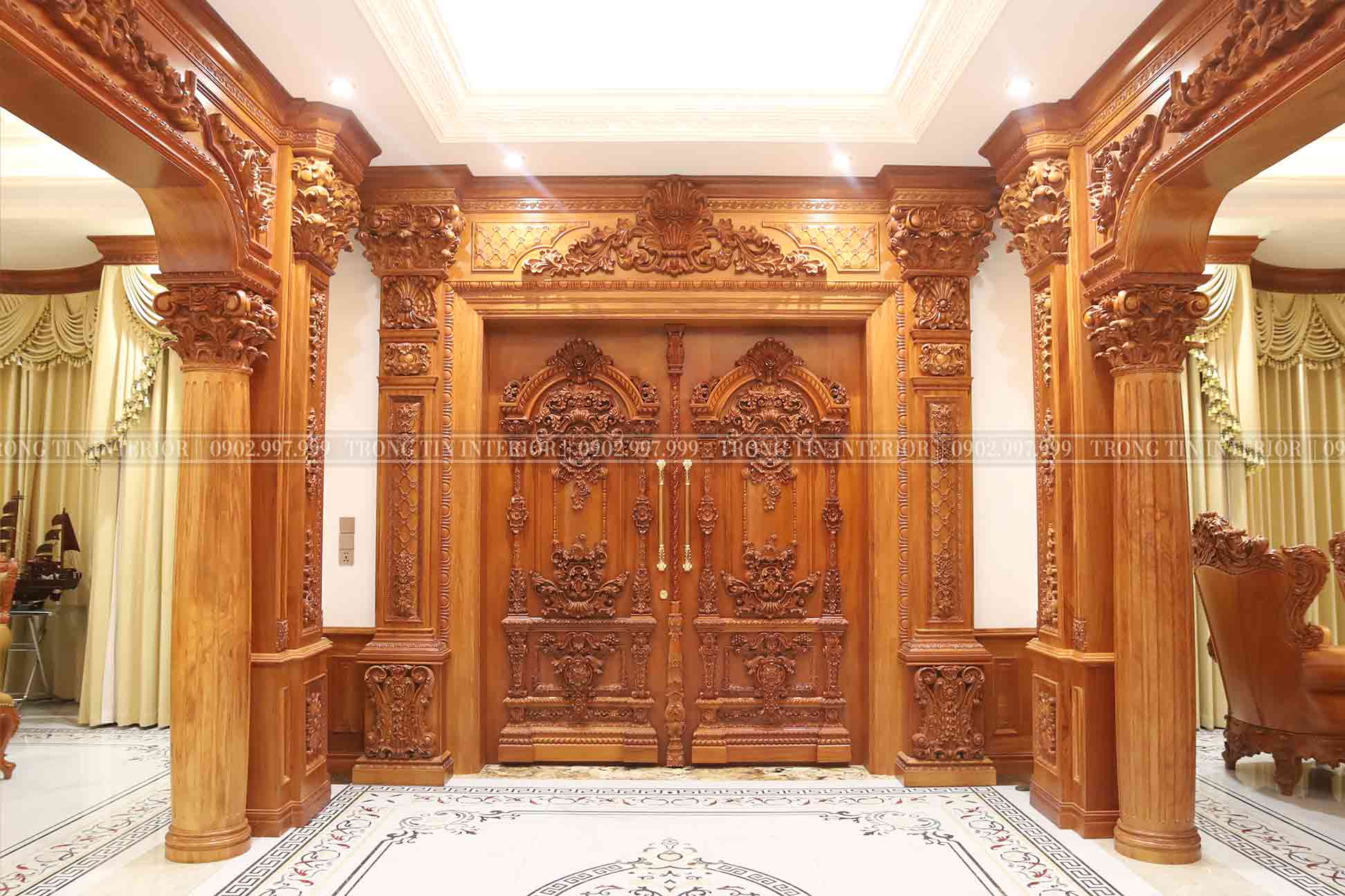 Cửa Mặt Tiền