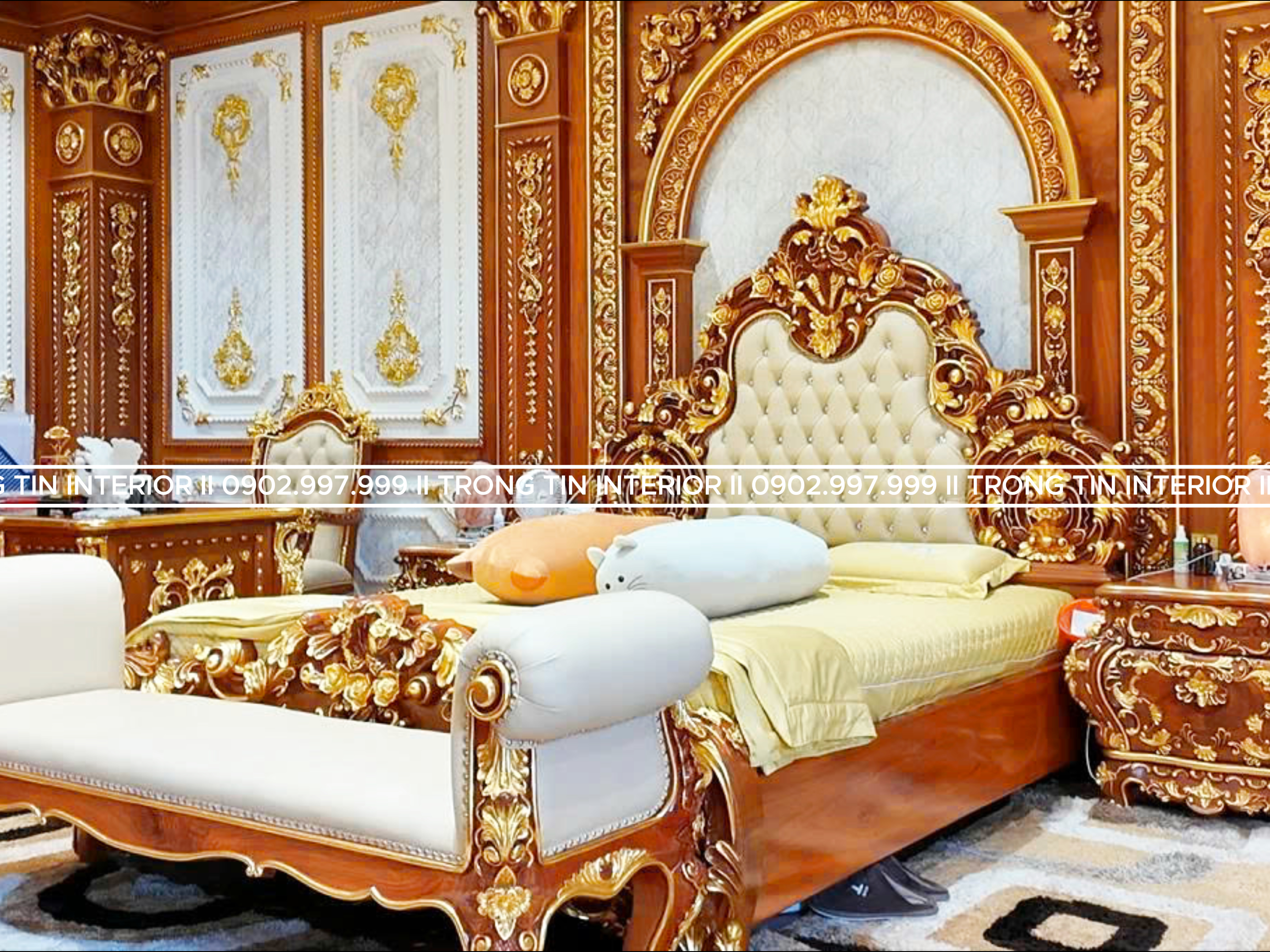 giuong-go-go-do-phong-cach-hoang-gia.jpg